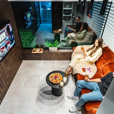 Ostravinka - Moderni Lägenhet *