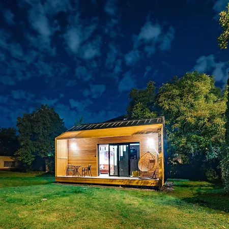 Ostravinka - Moderni شقة *